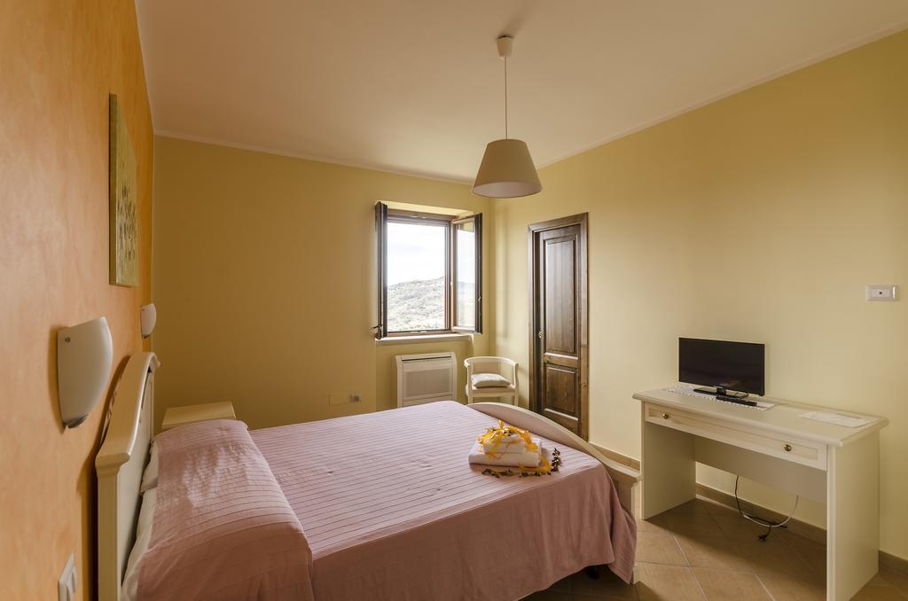 Al Casale Dei Nonni Bed & Breakfast Laureana Cilento Ngoại thất bức ảnh